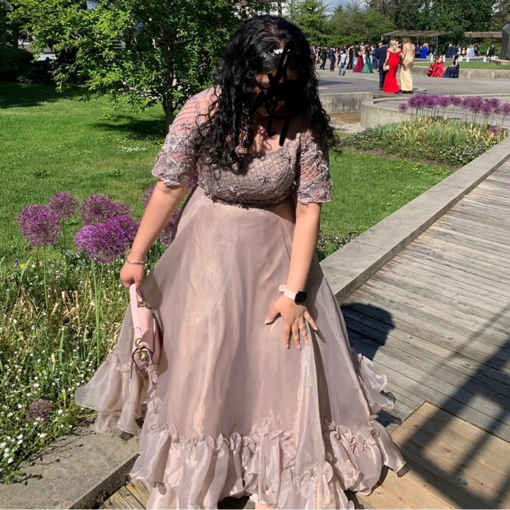 Prom Dress - Picture 4 of 5
